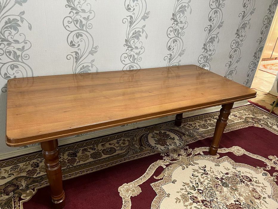 Продам новый стол, дешевле магазина