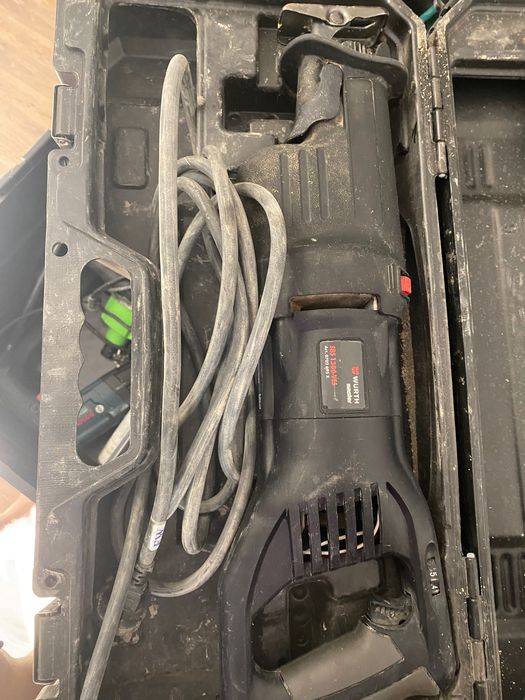 Wurth ferestrău sabie 1300w
