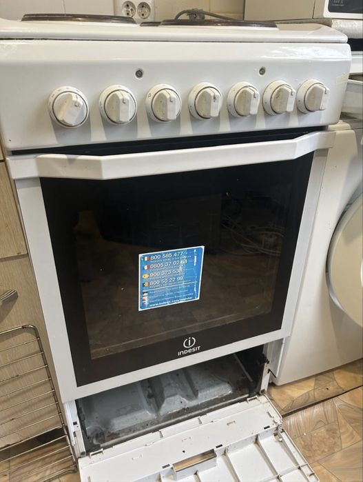 Электрическая плита Indesit