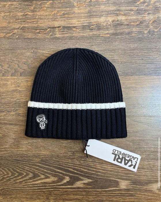 Продам брендовые шапки