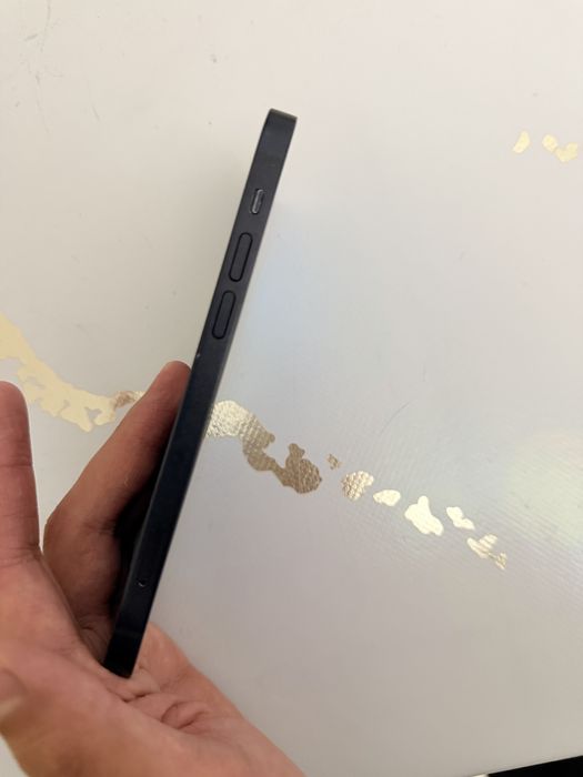 Iphone 12 темно синий