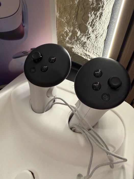 VR очила Meta Quest 3s 128gb