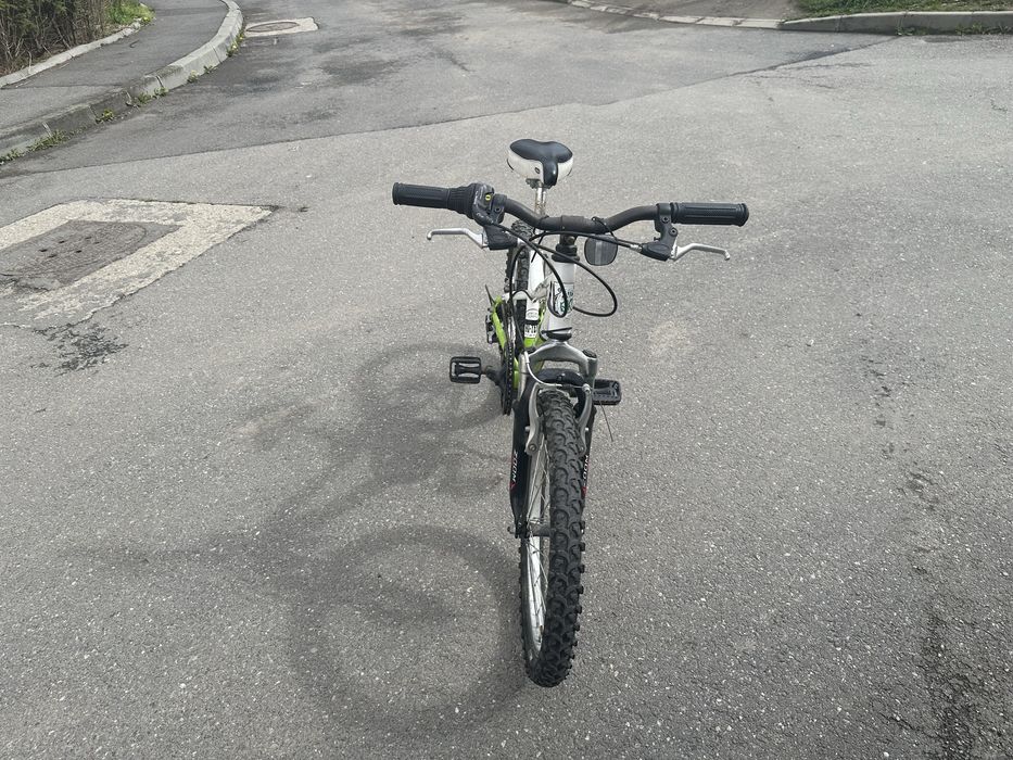 Bicicleta de vanzare