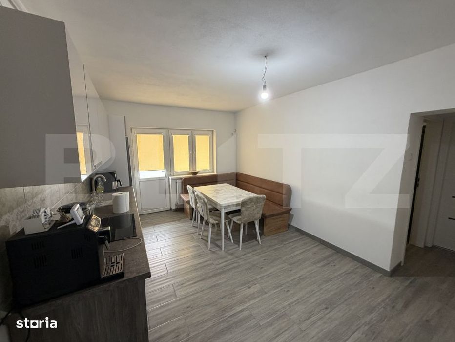 Apartament 3 camere decomandat, renovat modern, 49 mp, Centru