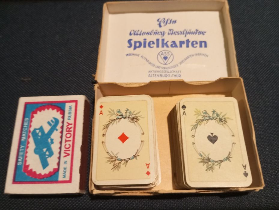 Игральные карты сувенирные