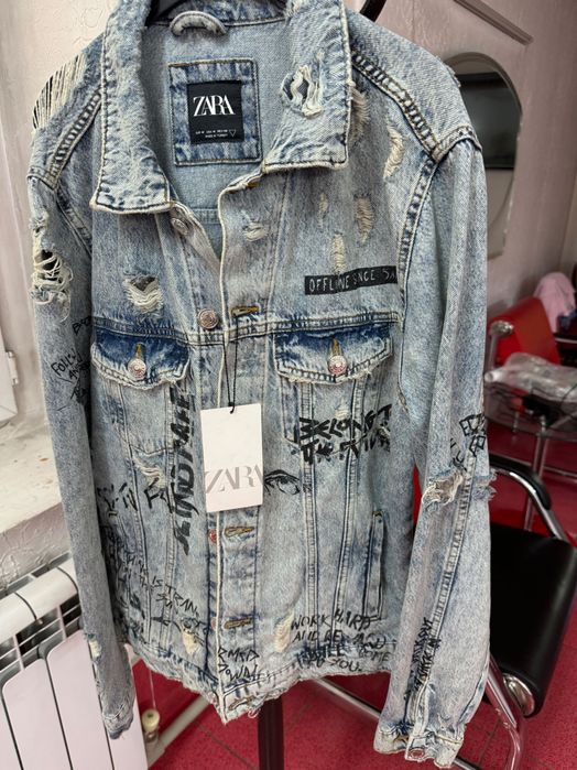 Продам джинсовую куртку