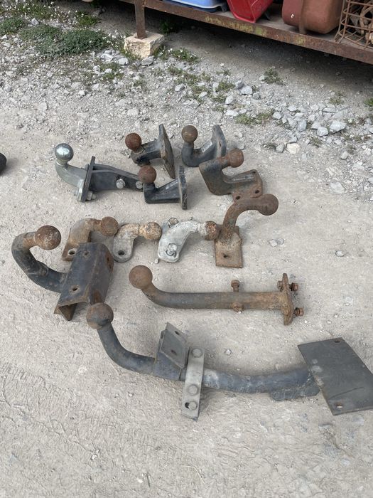 тегличи за автомобили, бусове и джипове.