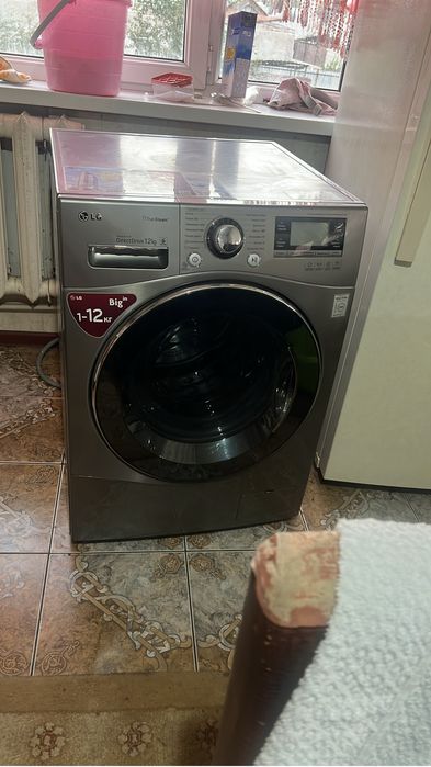 Срочно продам стиралной машина LG