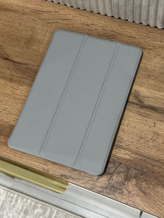 продается iPad 6 поколения 9.7