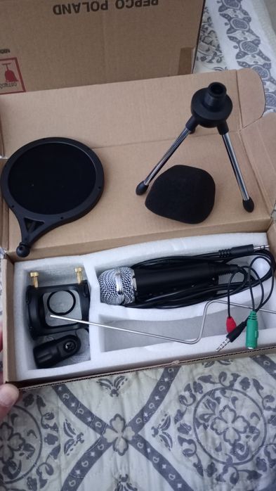 Microfon nou jack 3,5, gaming, karaoke , etc
Microfon PC jack 3.5 mm –