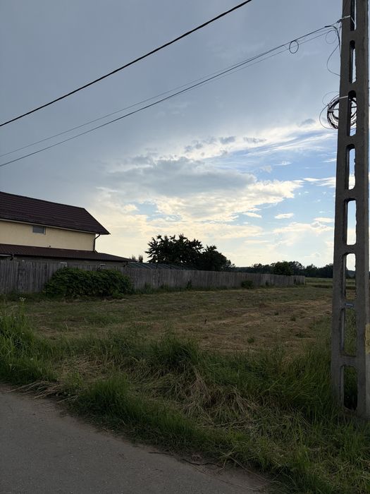 Teren intravilan 1.060 mp | Curtișoara (Olt) | Zonă liniștită, utilități