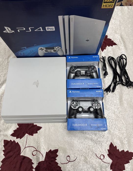 Playatation 4 pro 1 tb!