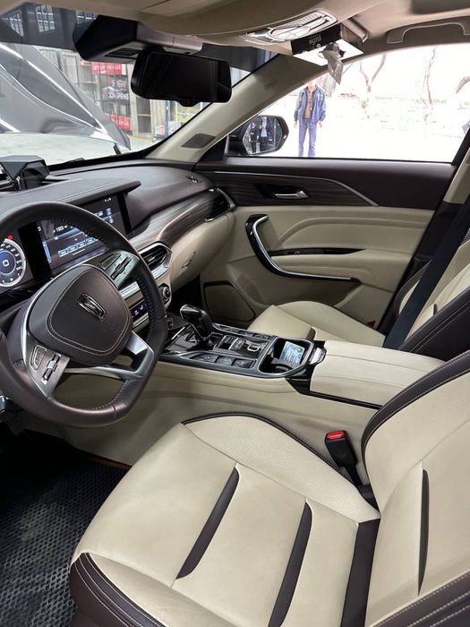 Bestune FAW T77 Luxury Full pozitsiya