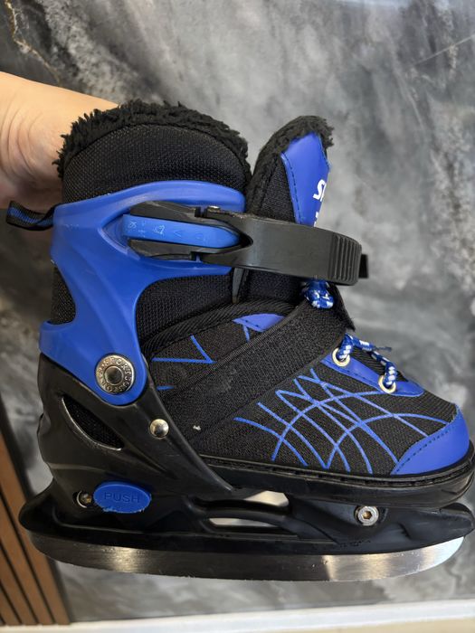 Продам детские коньки на мальчика
