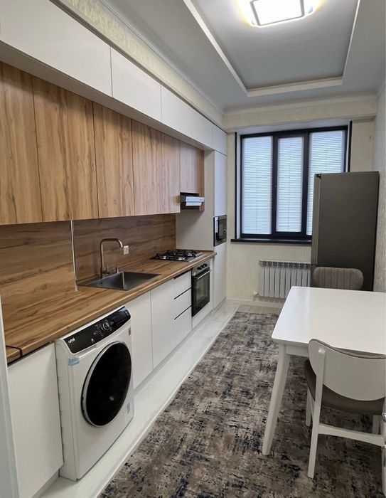 Срочно продаётся квартира Чилонзор 10 новастиройкв