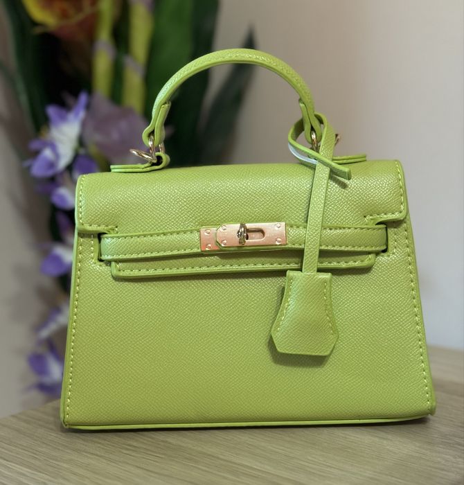 Mini Kelly - естествена и изкуствена кожа