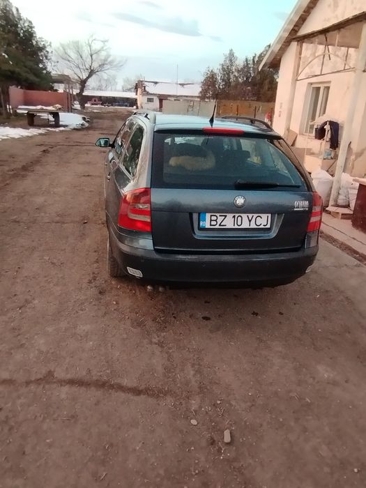 Vând  Skoda Octavia 2 an 2005