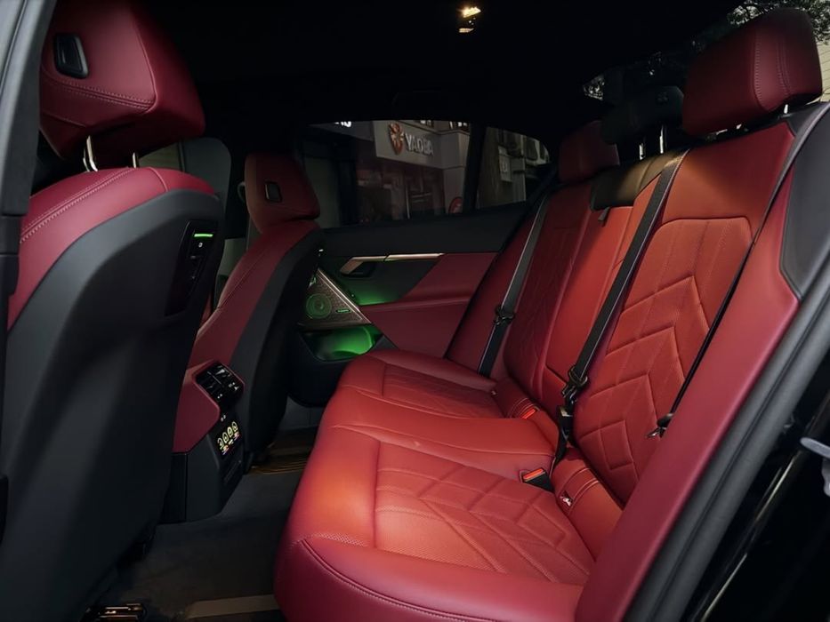 BMW i5 2024 — 7