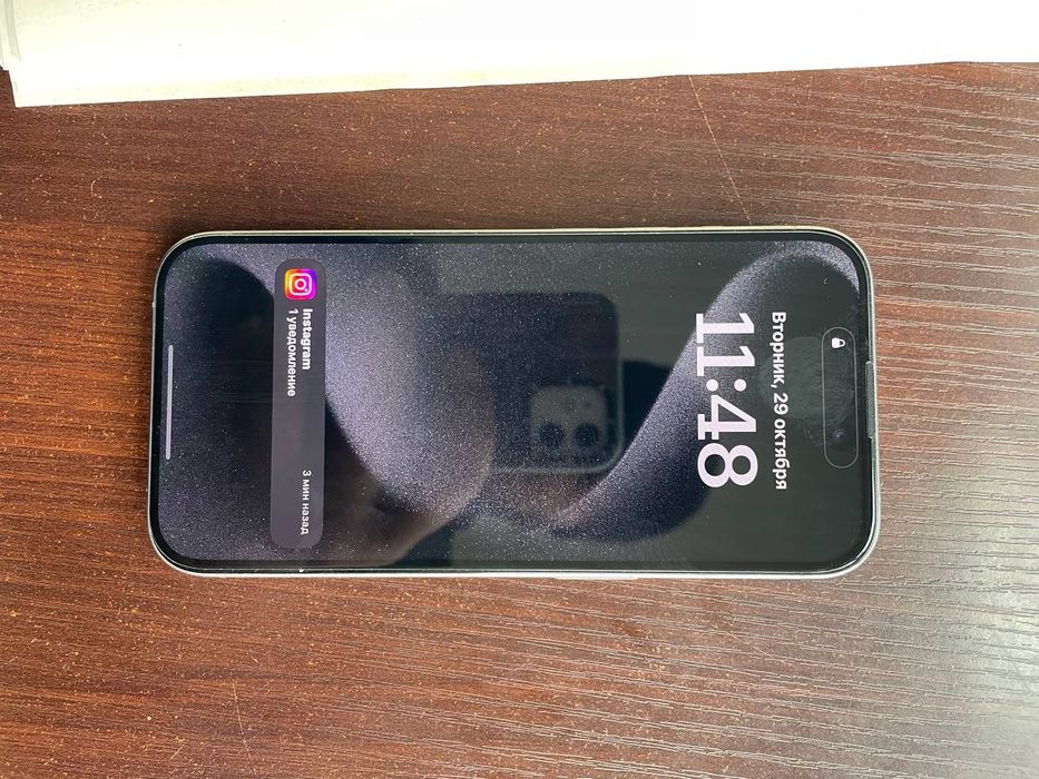 Phone 15 pro 128 talik yonkus 91 ishlashi zo'r