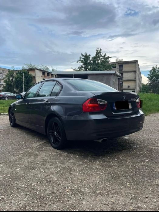 BMW 320D  177 cai