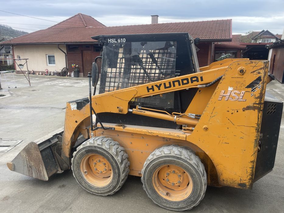 Vand miniincarcator hyundai