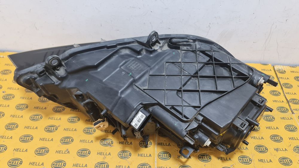 Far stanga xenon led VW Touareg 2 7P facelift 7P1941751B
