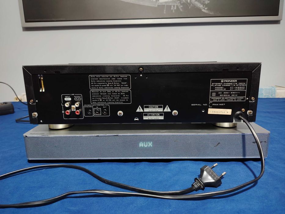 PIONEER CT-W650R deck dublu, Defect in modul play merge mai repede.