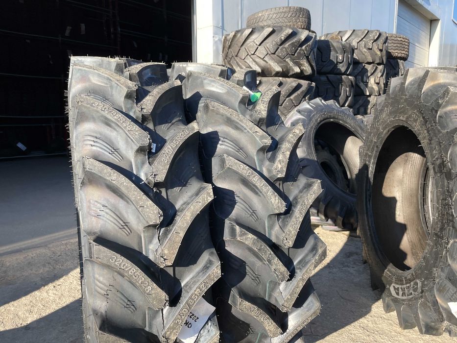 Anvelope noi 320/85 R28 Radiale de tractor OZKA Cauciucuri 12.4-28
