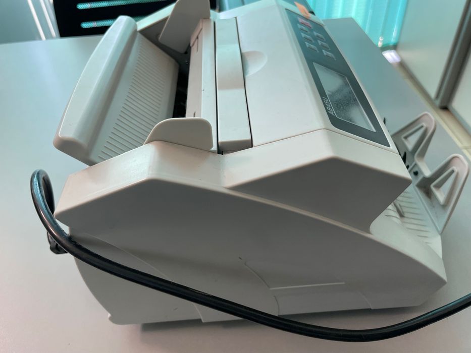 Счётчик купюр / машинка для счета денег