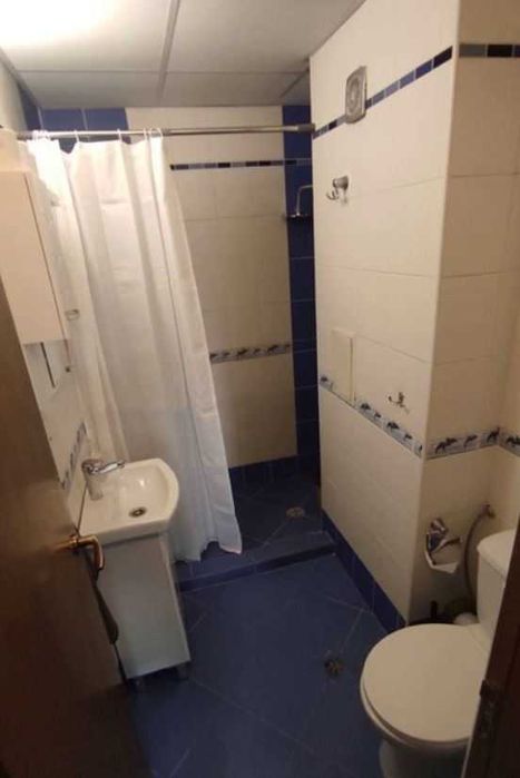 Дава се под наем Тристаен апартамент в София, Център - 70 кв.м за 746.64 € - Снимка #9