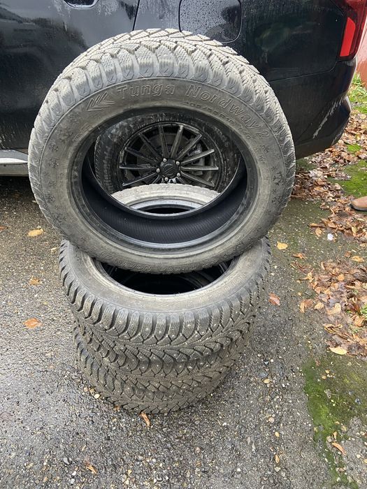 Продам зимние шины