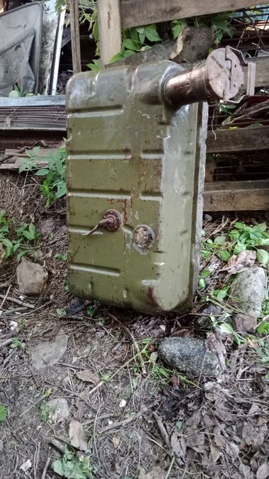 Ёмкости 100 * 200 * 250 литров