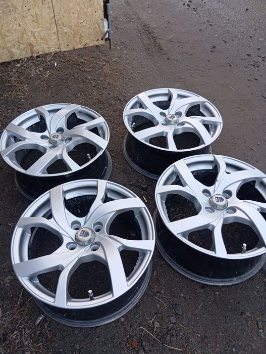 Диски.    на.   16