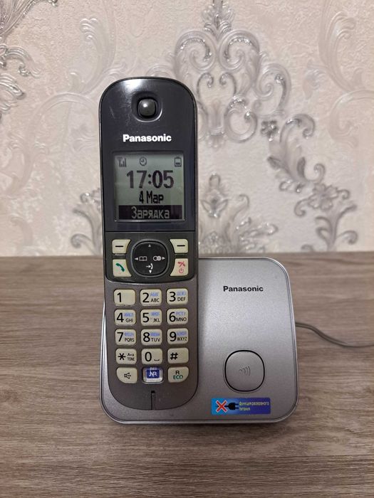 Радиотелефон Panasonic KX-TG6811