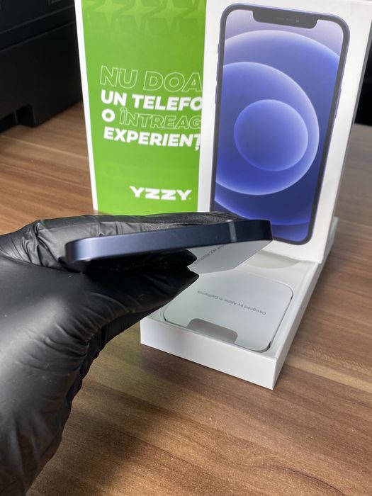 iPhone 12 • 128 GB • Black