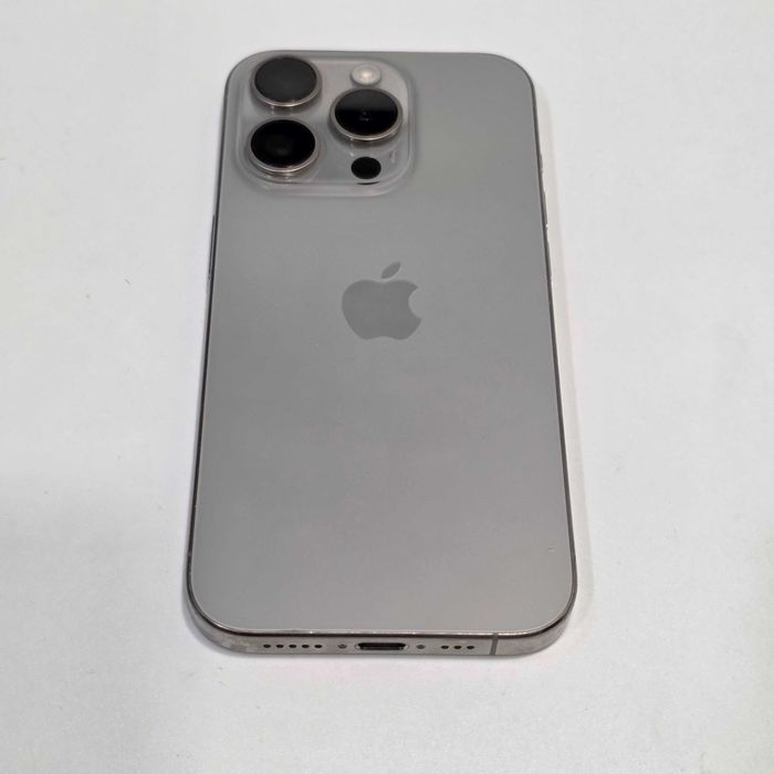 HOPE AMANET P8 Iphone 15 Pro 128 Gb 85 Baterie