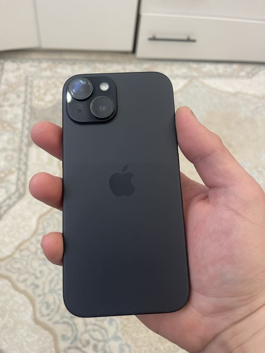 Продам Iphone 15 128gb
