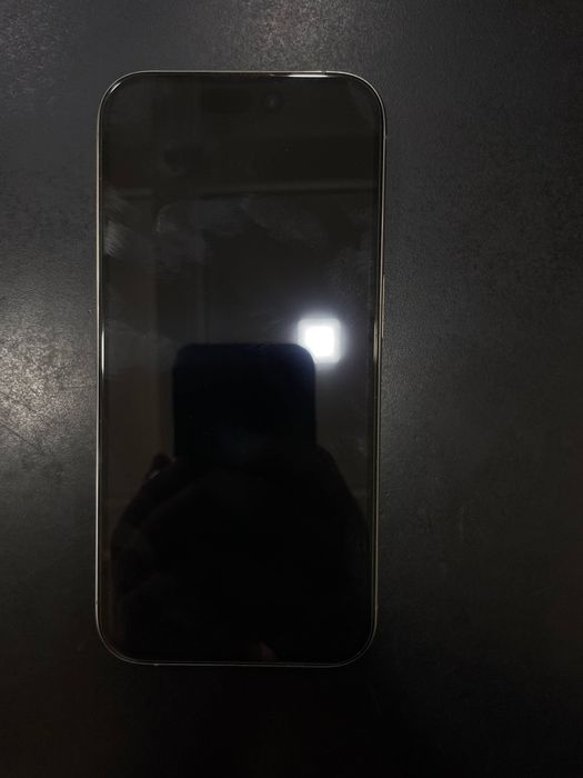 iPhene 15 pro 256 gb