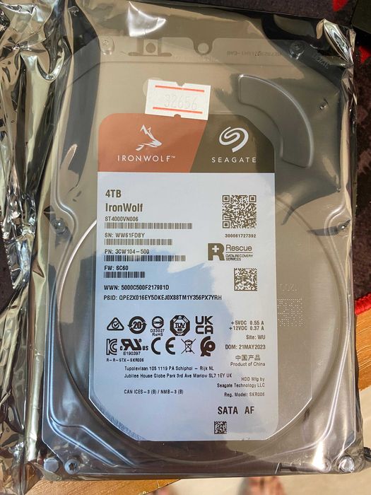 Жесткий диск Seagate IronWolf