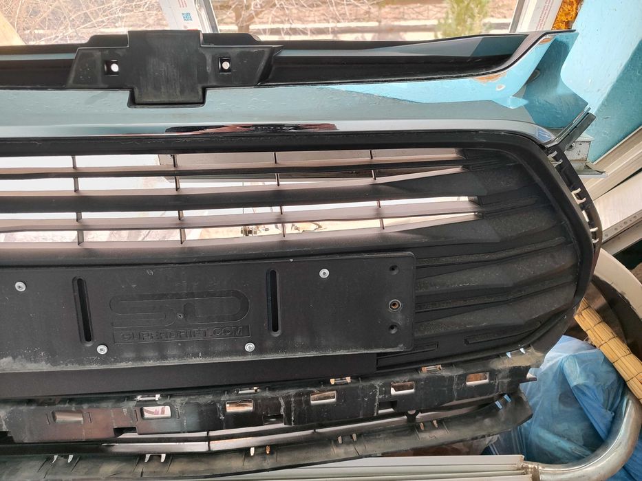 Передняя решётка от trackera