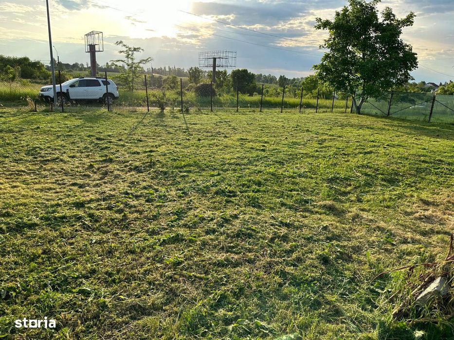 Teren intravilan de vânzare, 472mp, utilități incluse