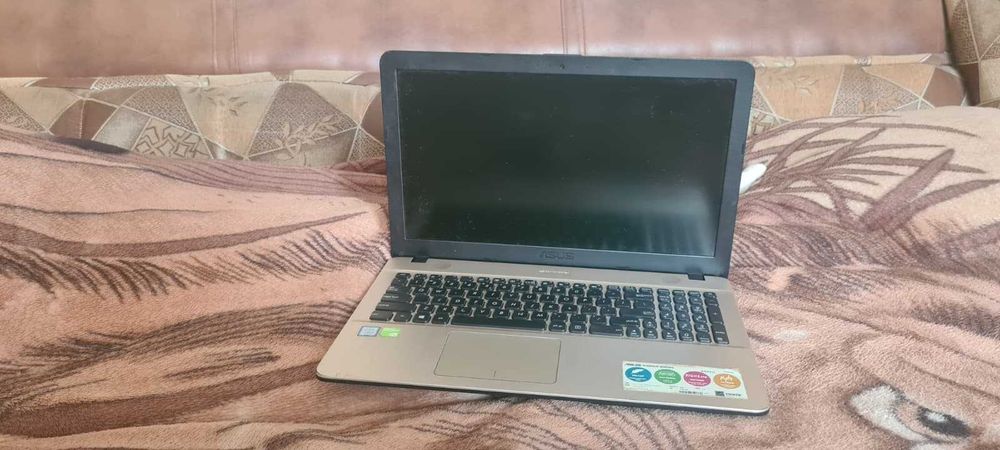 Dezmembrez laptop Asus A541U,placa de baza defecta