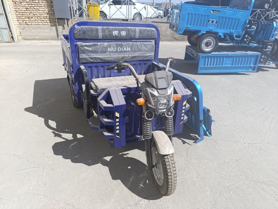 Электро Муравей (трицикл) Кабинаси бонусга. Пул урнига корамол оламиз.