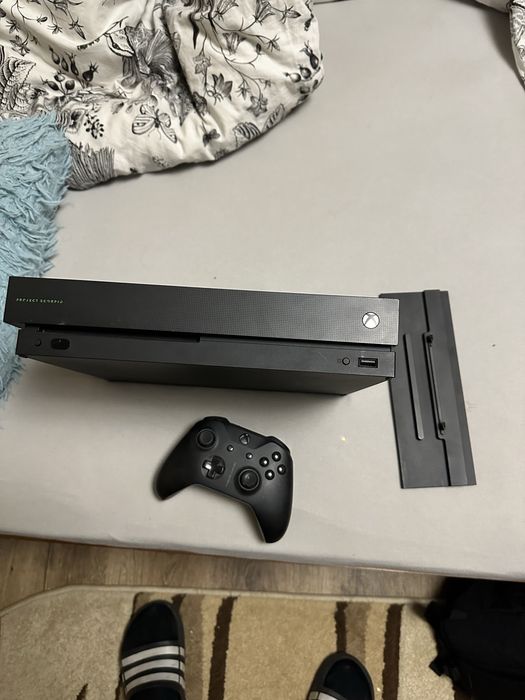 Xbox One X Project Scorpio 1TB