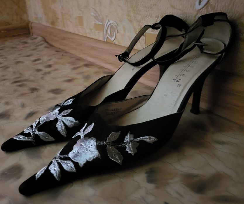 Продам обувь б/у