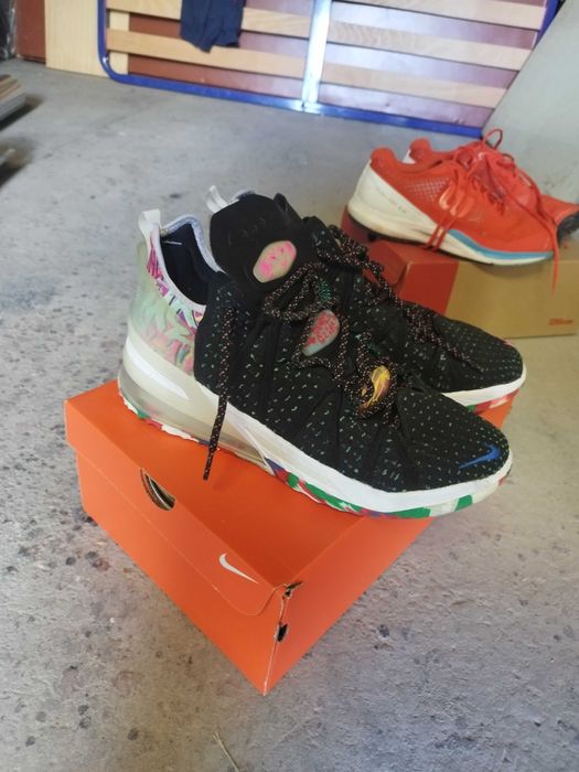 Обувки Nike в отлично състояние .