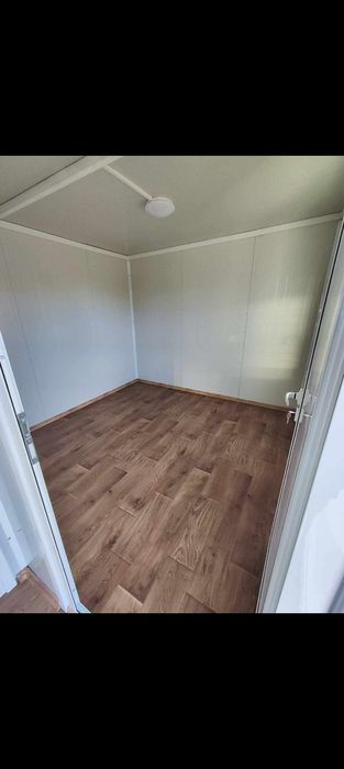 Продавам парцел в село Ведрина с сглобяема къща