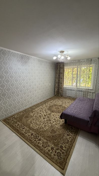 Продается 1 комн.кв на 2 стороны , пл 40 кв.м
