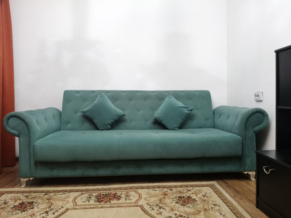 Продам красивый диван