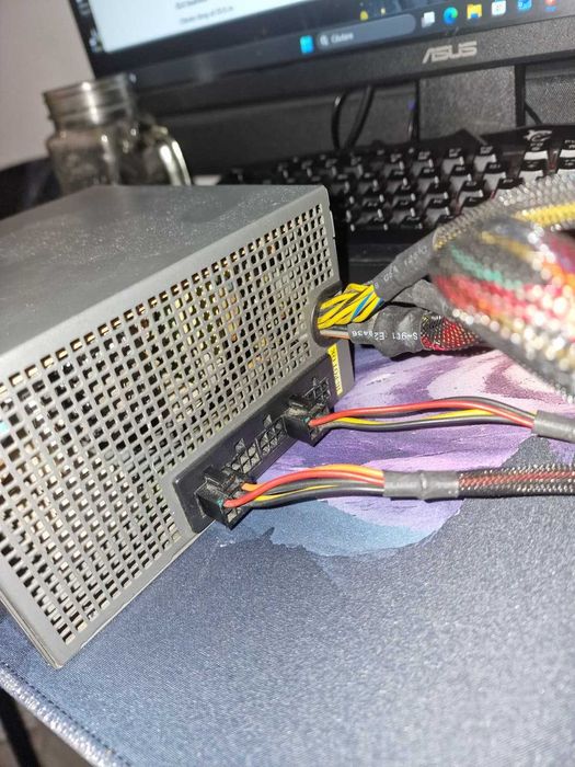 Carcasa pc + sursa + hardisk